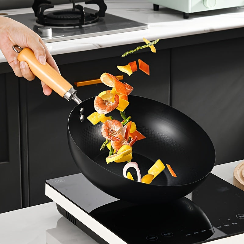 Multi-functional Cast Iron Skillet with Non-Stick Coating - Suitable for Induction and Gas Stoves, Effortless to Clean, Great for Cooking at Home or Outdoors, Compact Size, Flat Base, Uncoated Surface.