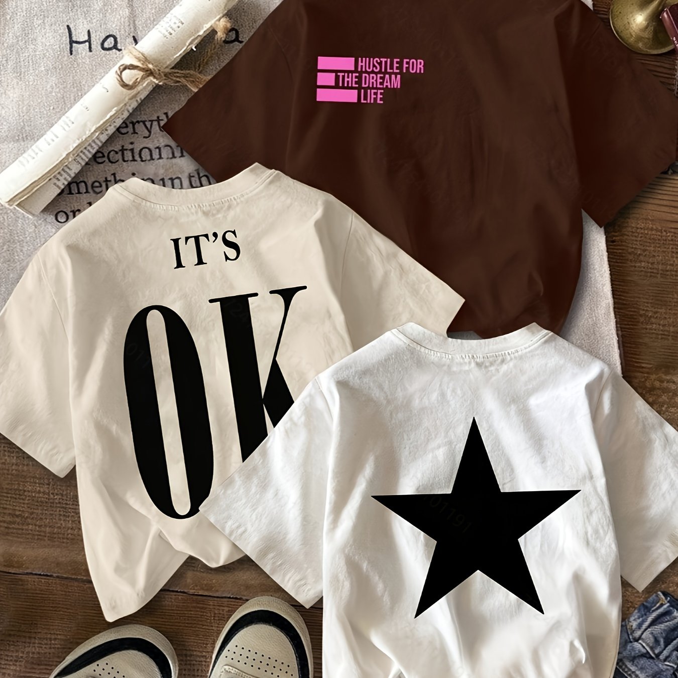 Casual minimalist star & letter print cropped tight fit t-shirts for women, summer, set of 3.