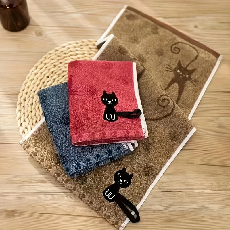 Cat print hand towel, absorbent and quick-drying, ideal for home bathroom. Great as a small towel gift or holiday decoration.