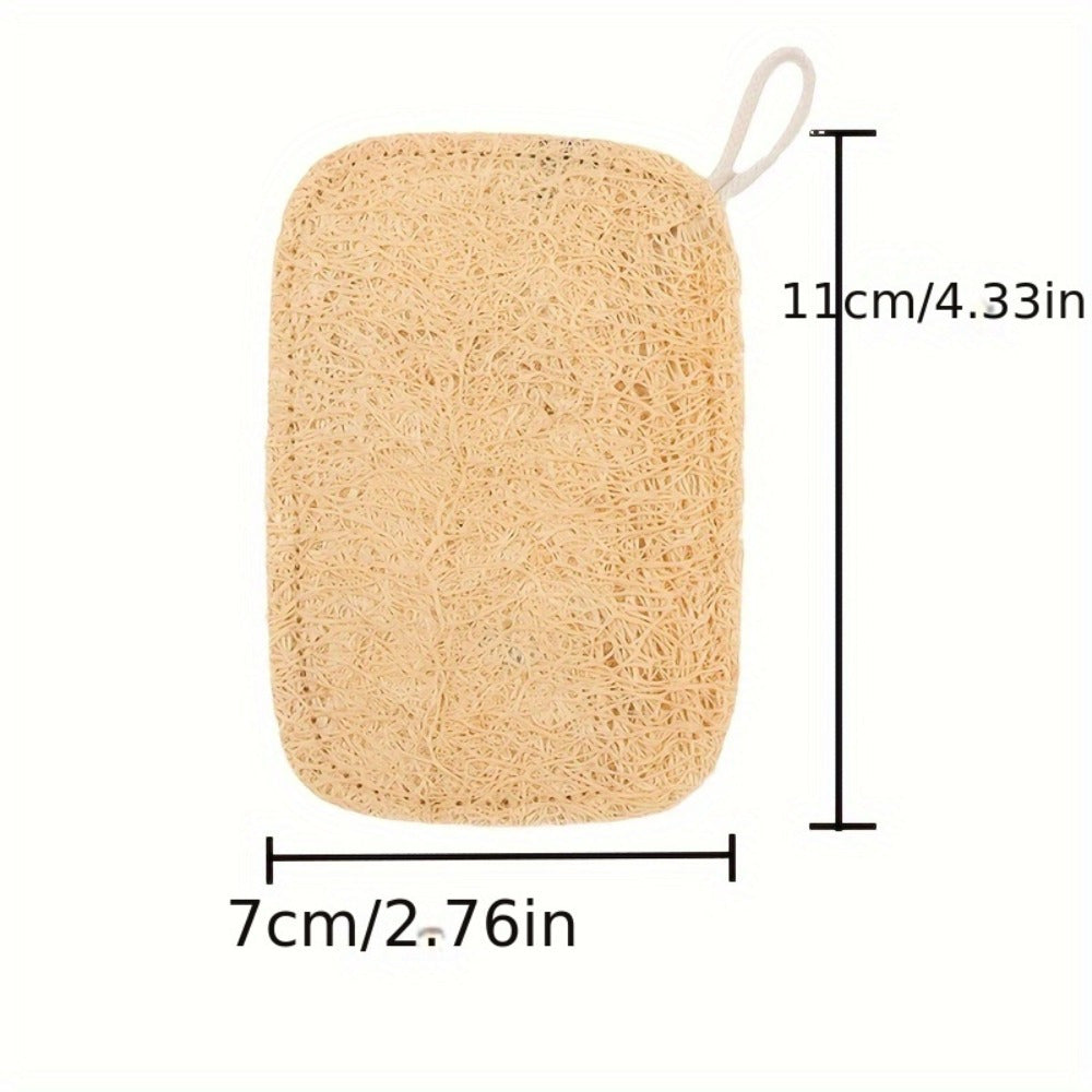 Get 5 pieces of natural loofah exfoliating body scrubbers that can be used for face and body, as well as for kitchen and bathroom cleaning. Made of high-quality plant fiber, these scrubbers make the perfect Christmas gift.