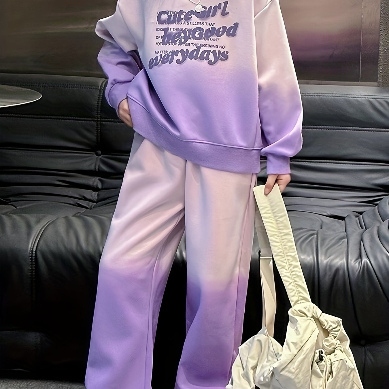 Medium and large girls' suit for spring and autumn, featuring a gradient dyeing letter print hoodie and wide leg pants set. Ideal for outdoor activities.