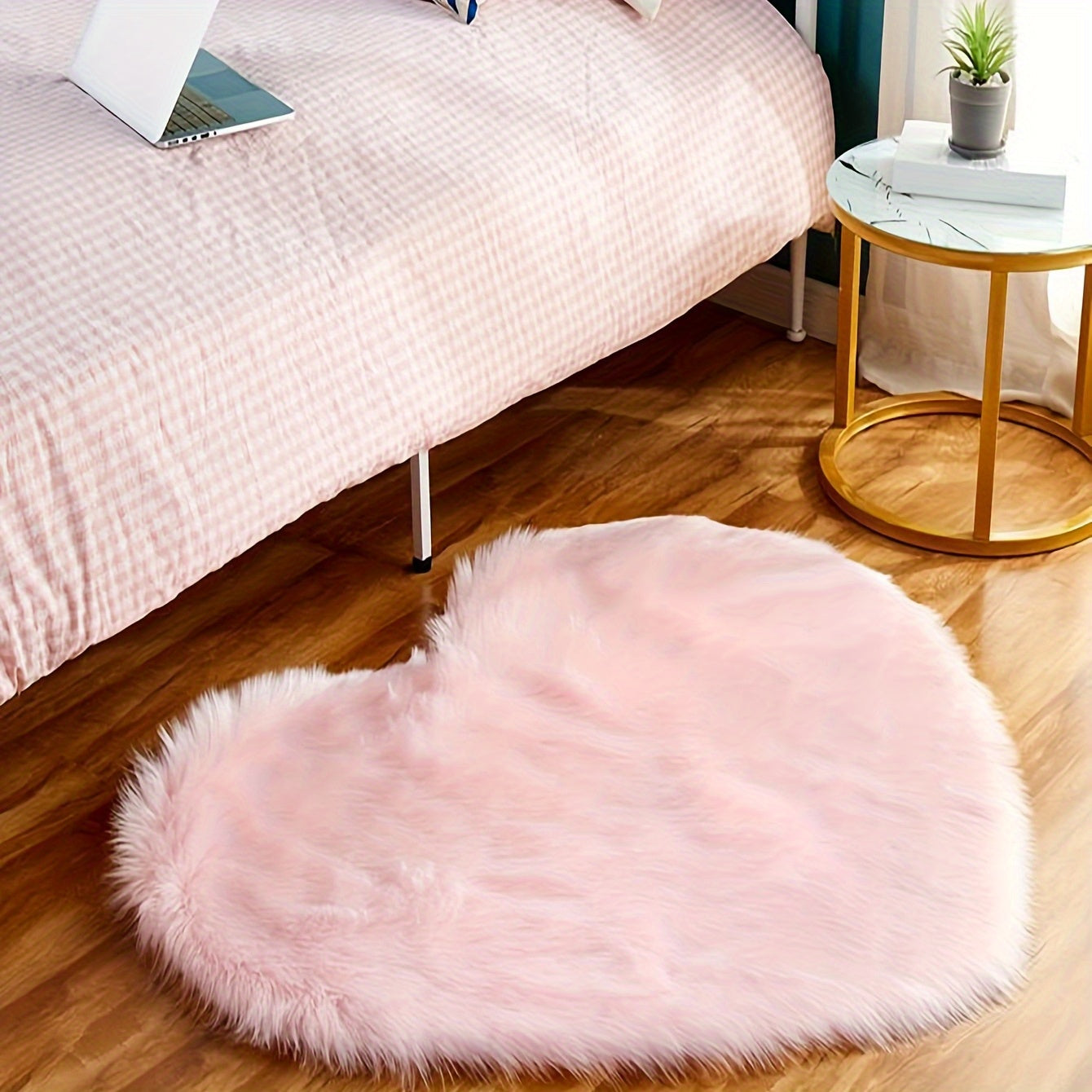 Soft and Cozy Heart-Shaped Plush Pink Faux Sheepskin Rug - A Delightful Addition for Girls' Bedroom, Vanity Chair, and Home Decor | Ideal Present for Christmas, Valentine's Day, and Thanksgiving