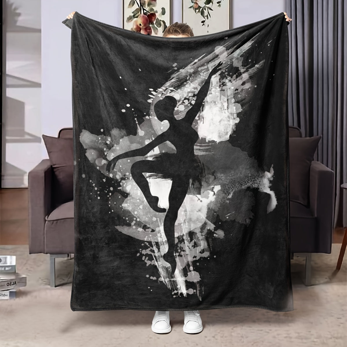 Ballet-themed Contemporary Dancer Print Throw Blanket - Featuring a Ballet Beauty Design, Made with Knitted Polyester, Cozy Flannel Material for All-Season Use. Perfect for Bed, Sofa, Chair, or Living Room Decor. The Ideal Gift for Dancers, Birthdays, or