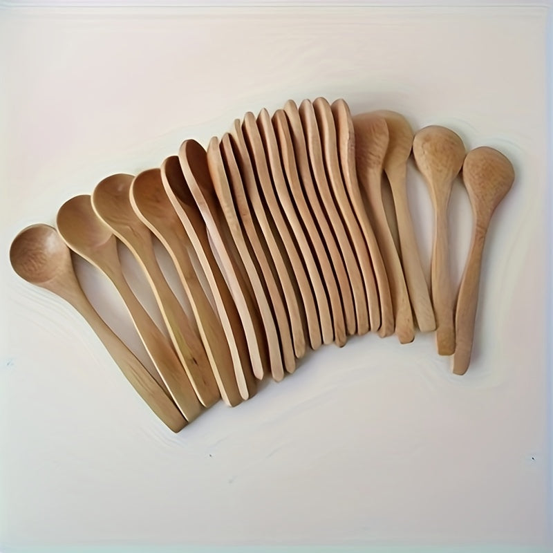 Set of 6 Wooden Long Handle Spoons - Ideal for Use in Your Kitchen for Coffee and Innovative Cooking!