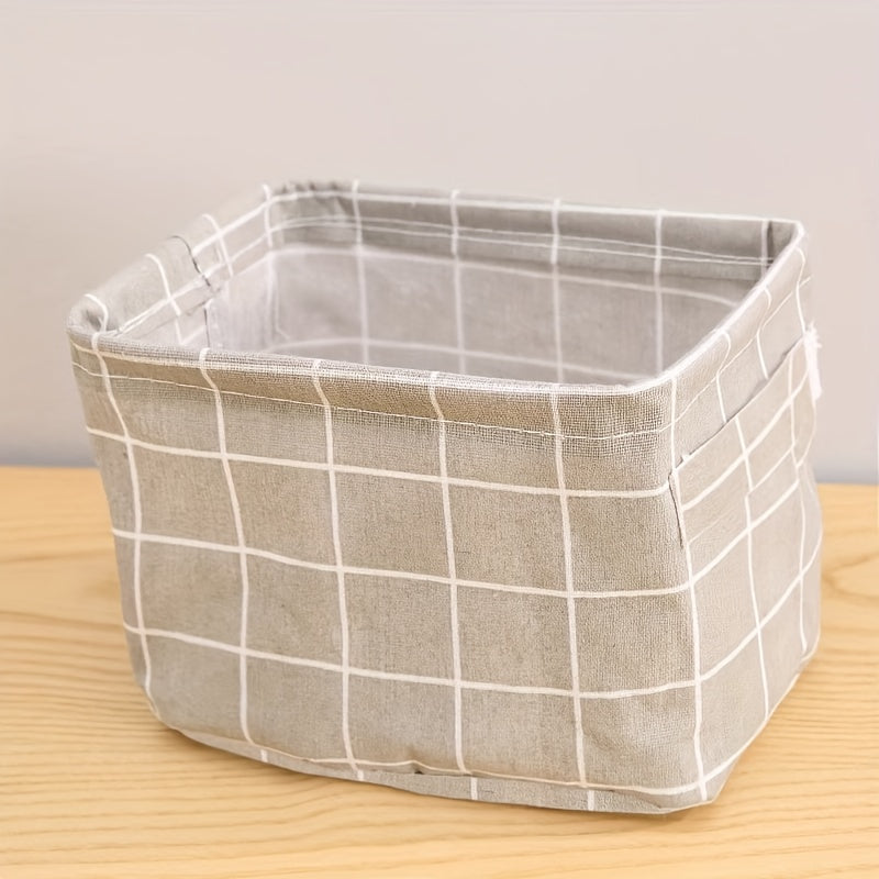 Multipurpose foldable storage organizer with handle. Waterproof and dustproof. Ideal for organizing underwear, socks, cosmetics, and more in the bathroom.