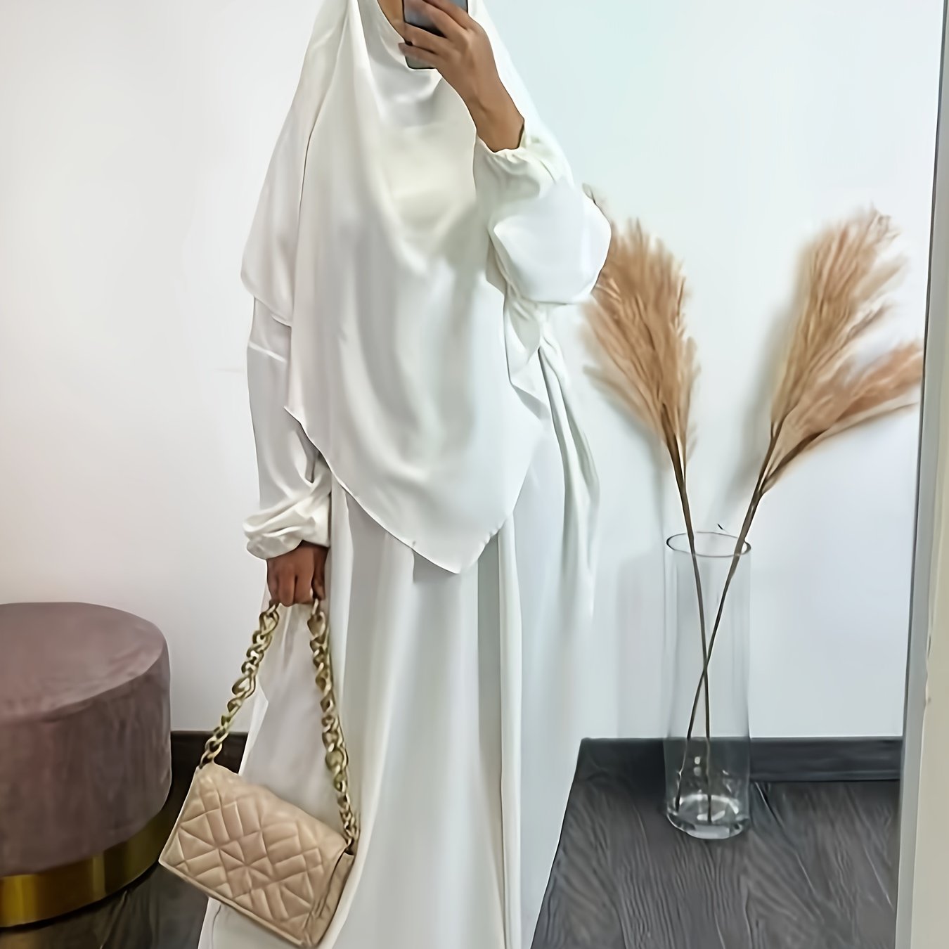 Stylish batwing sleeve Ramadan robe in solid color, plus-size for Muslim women.