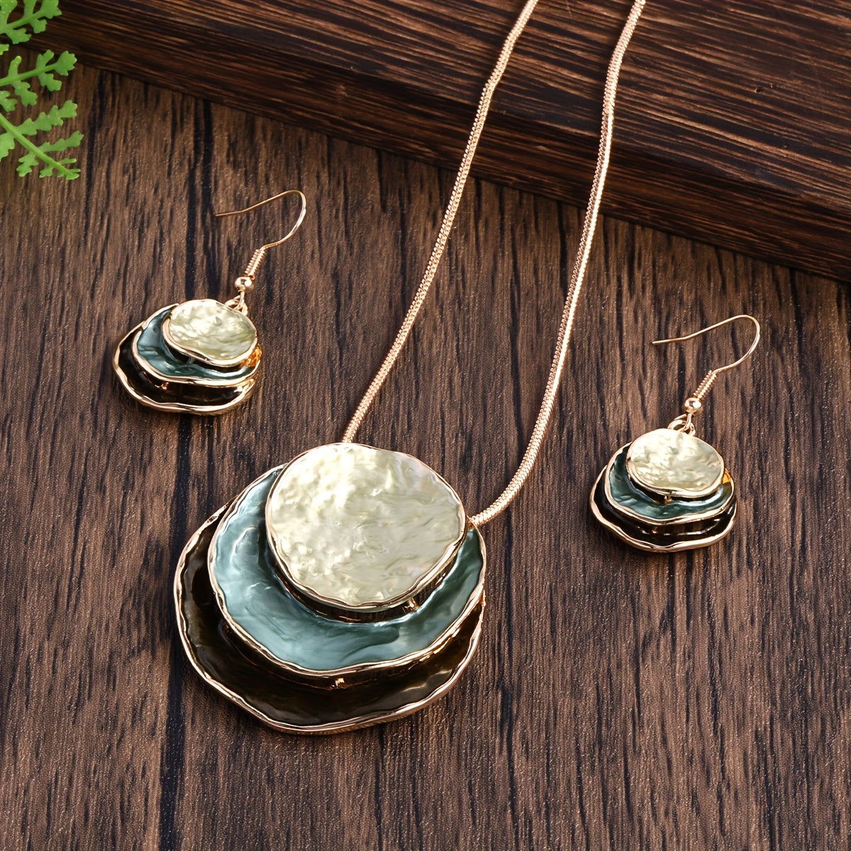 Chic and stylish Bohemian enamel jewelry set featuring a three-layer circular design made of zinc alloy. This adorable set makes a perfect gift for the special ladies in your life, ideal for holiday parties or as a girlfriend gift. Includes a necklace