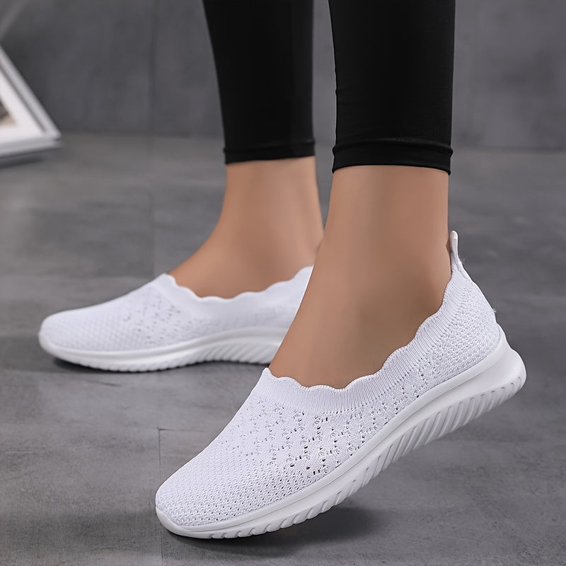 Women's slip-on sneakers with breathable fabric, PHYLON sole, perfect for all seasons.