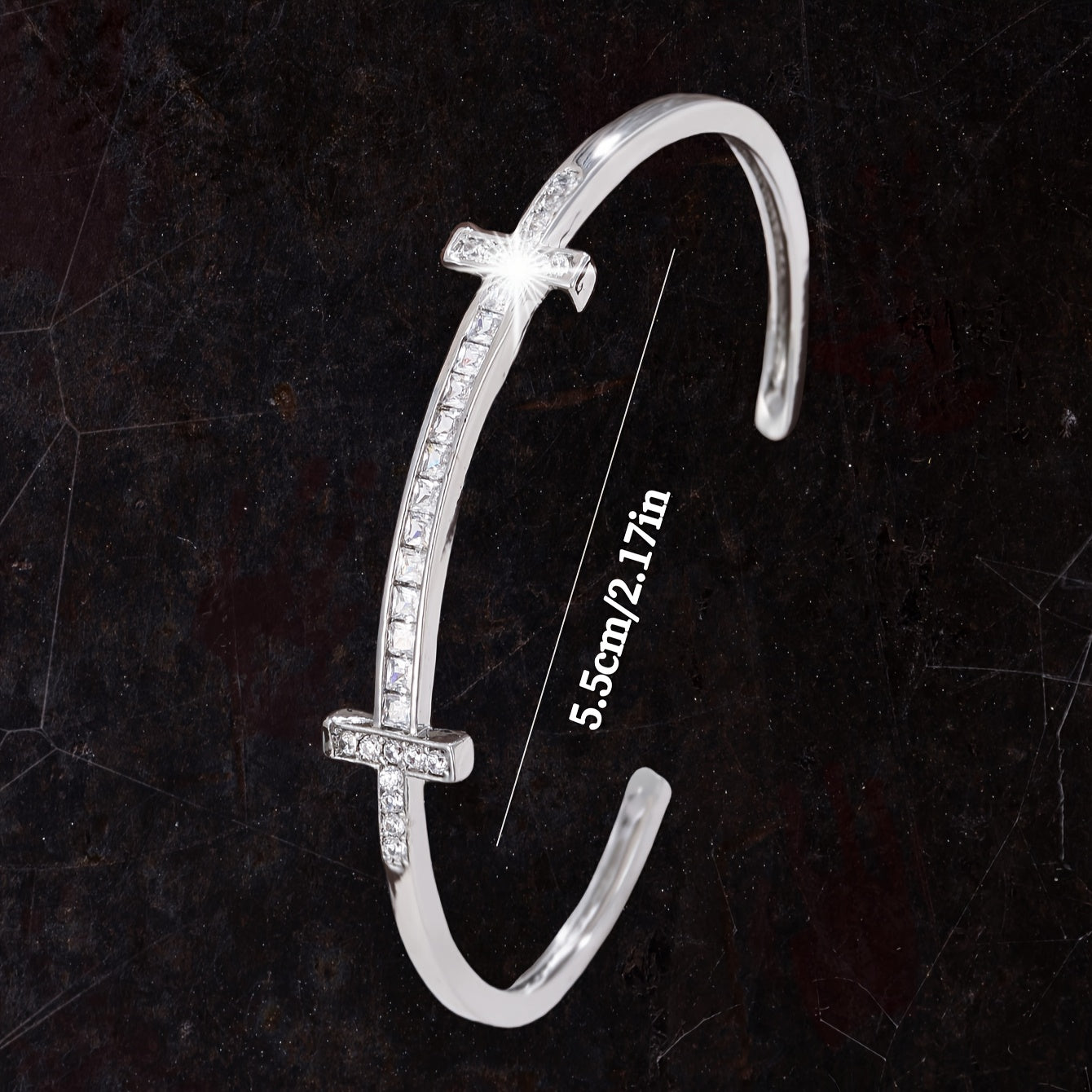 This trendy Korean-designed bracelet exudes luxury with its subtle inlaid synthetic zirconia stones, making it ideal for those who appreciate distinctive fashion accessories.