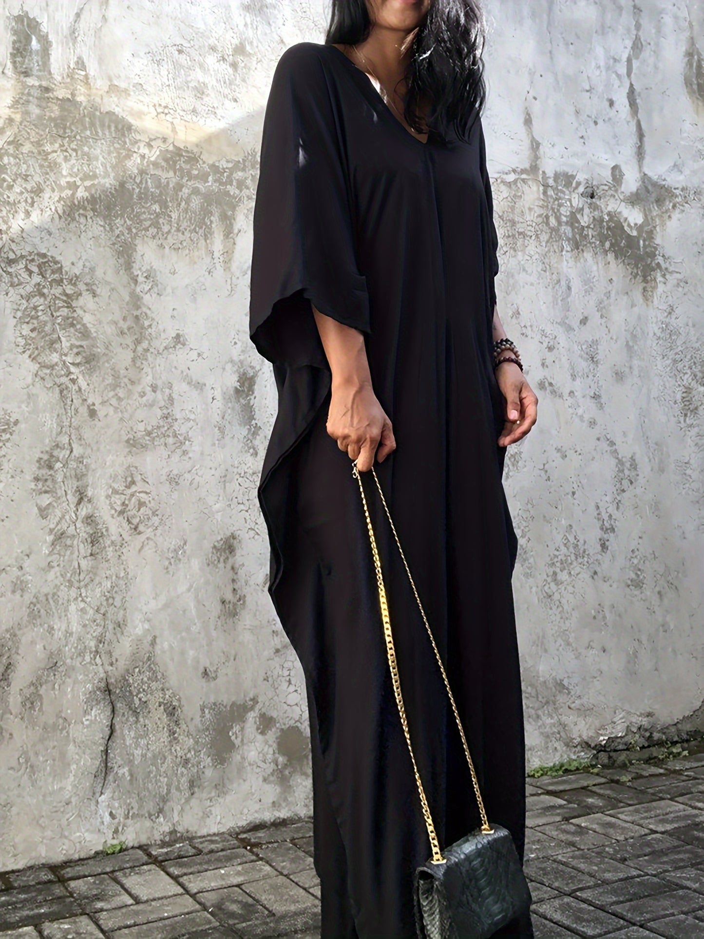 Stylish Plus Size Kaftan Dress with Batwing Sleeve, Loose Fit Maxi Robe for Women | Rayon Blend, Non-Stretch Fabric | Ideal for Spring/Summer/Fall