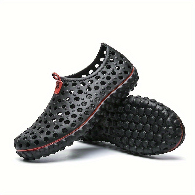 Stylish men's beach shoes made of durable EVA material for outdoor activities.