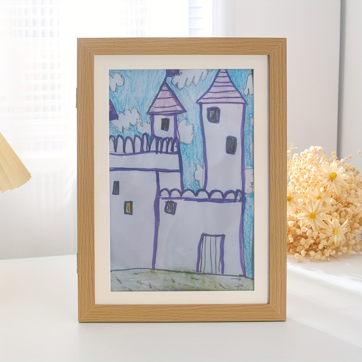 Children's art picture storage frame with a two-fold A4 wooden photo frame.