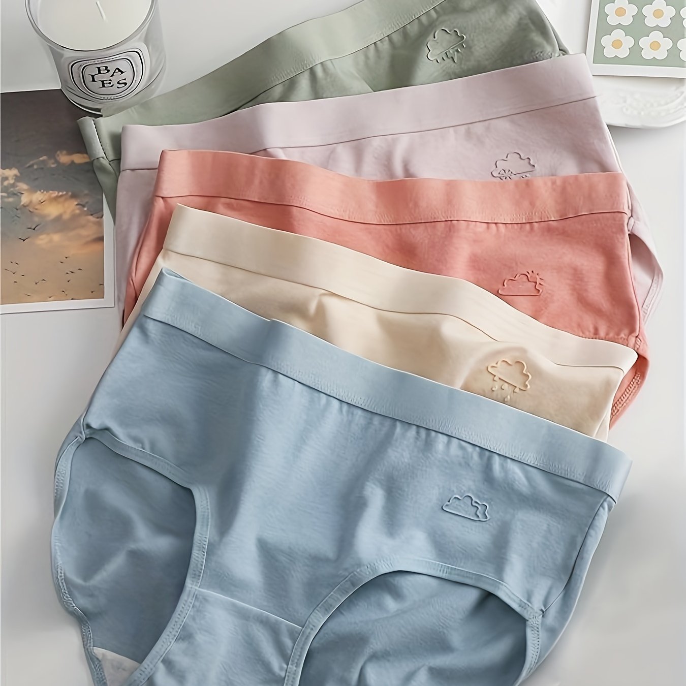 5 solid briefs - comfortable and stretchy women's underwear