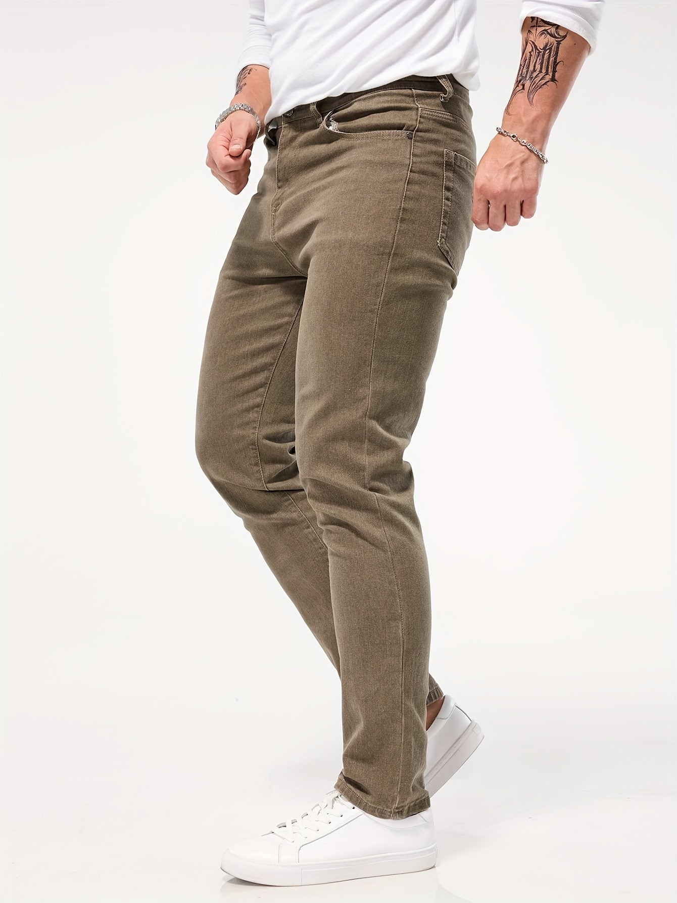 Button closure, stretch denim, solid color men's slim fit straight-leg jeans, all-season casual style trousers.