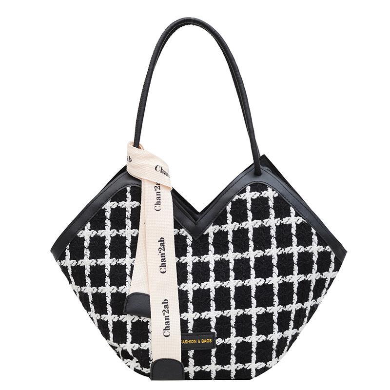 European American Fashion Women'S Tote Handbag - Trendy Large Capacity Shoulder Bag with Plaid Pattern, Polyester Material, Zipper Closure, Crossbody Option, Non-Wash Care