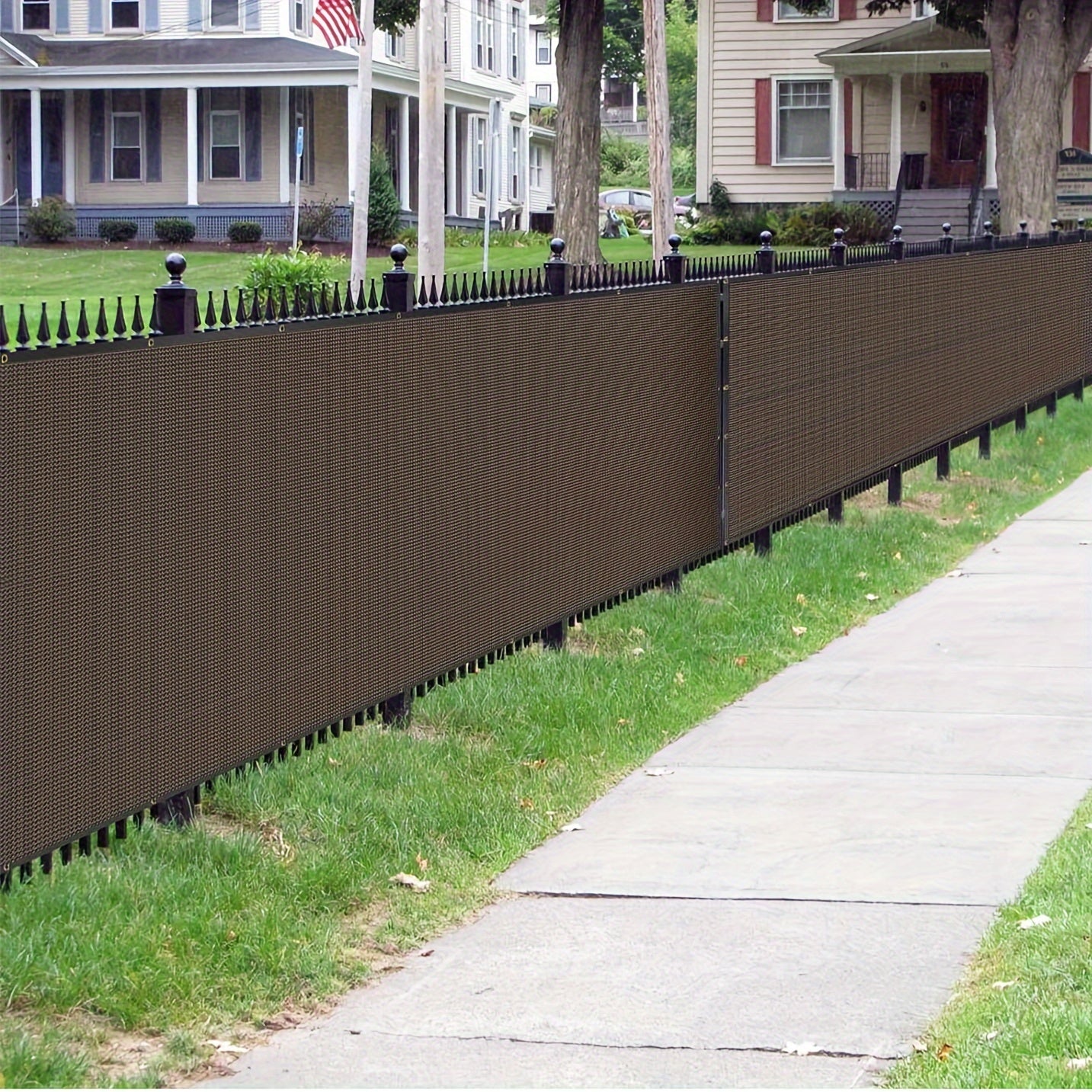 Encrypted coffee color net with privacy fence, punched every 50cm with 6 edges.