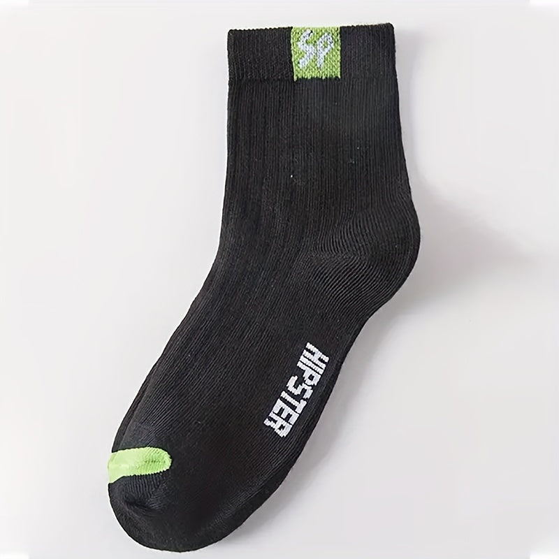 5 pairs of unisex letter graphic socks, perfect for sports and breathability. Includes women's stockings and hosiery.