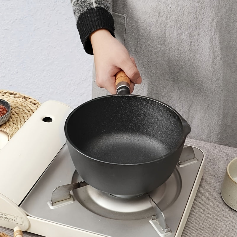 One piece of cast iron milk pot, perfect for cooking food for one person. This versatile pot can be used for food supplements, frying, and more. It is a multi-way cast iron small pot that is great for use at home or outdoors.