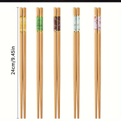 High quality, multicolor, anti-skid bamboo chopsticks, suitable for home and restaurant use.