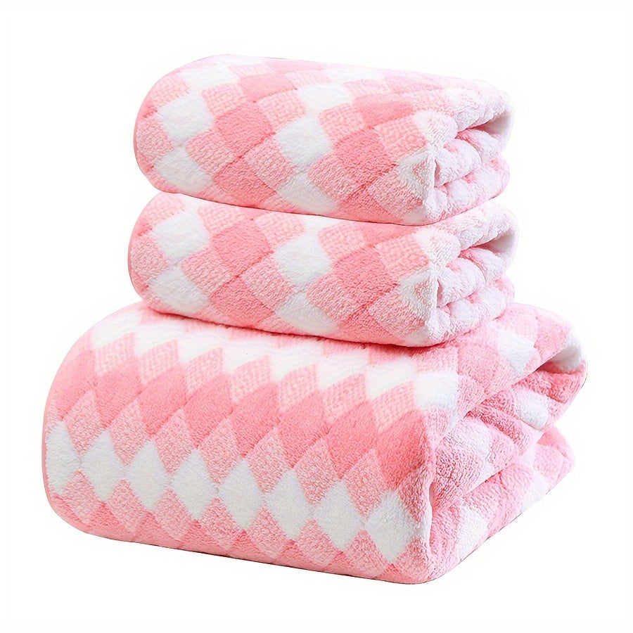 Boss Plaid Pattern Towel Set, Coral Velvet, includes 2 bath towels and 1 hand towel. Soft and absorbent, perfect for the home bathroom.