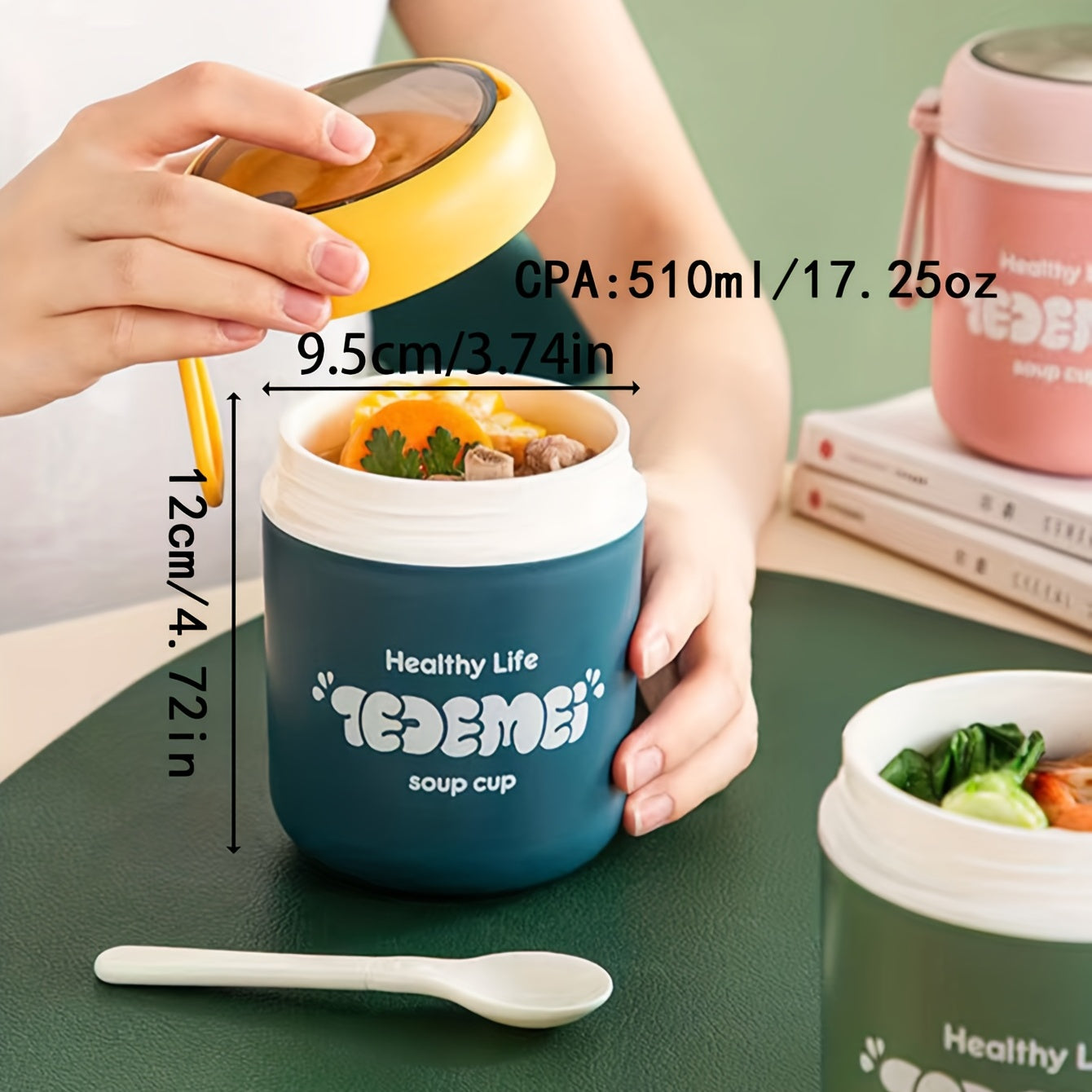 Keep your food hot or cold on the go with this insulated soup cup! Made of durable vacuum stainless steel, it has a large capacity perfect for adults and teens. Leakproof and with excellent heat and cold retention, this lunch box is ideal for school