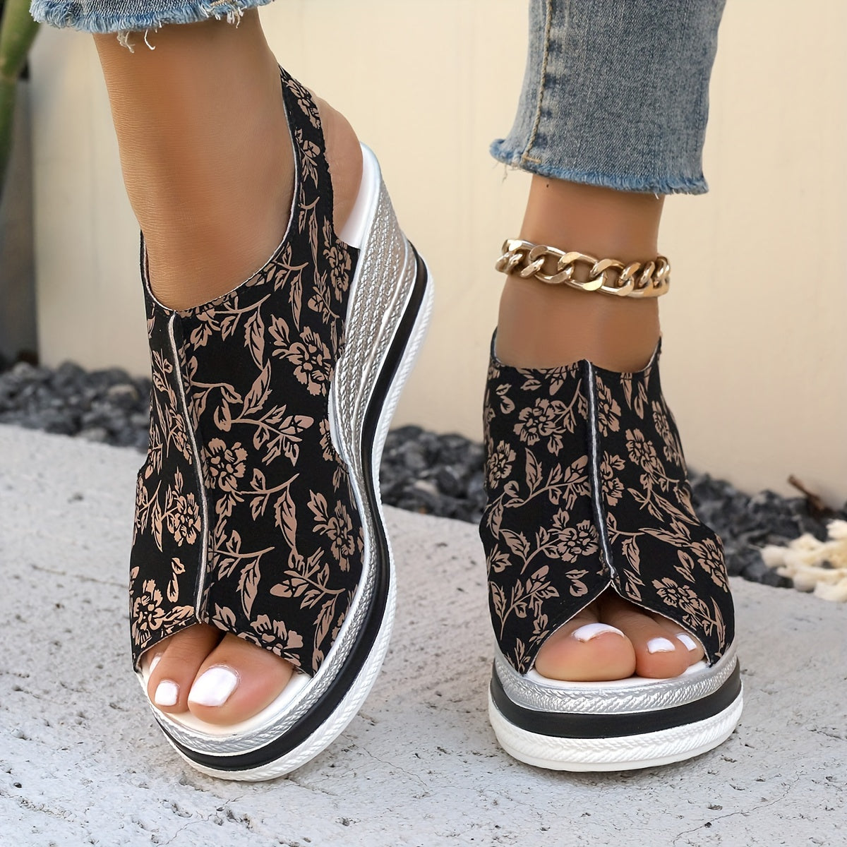 New material fish mouth sandals with thick-soled wedge heel.