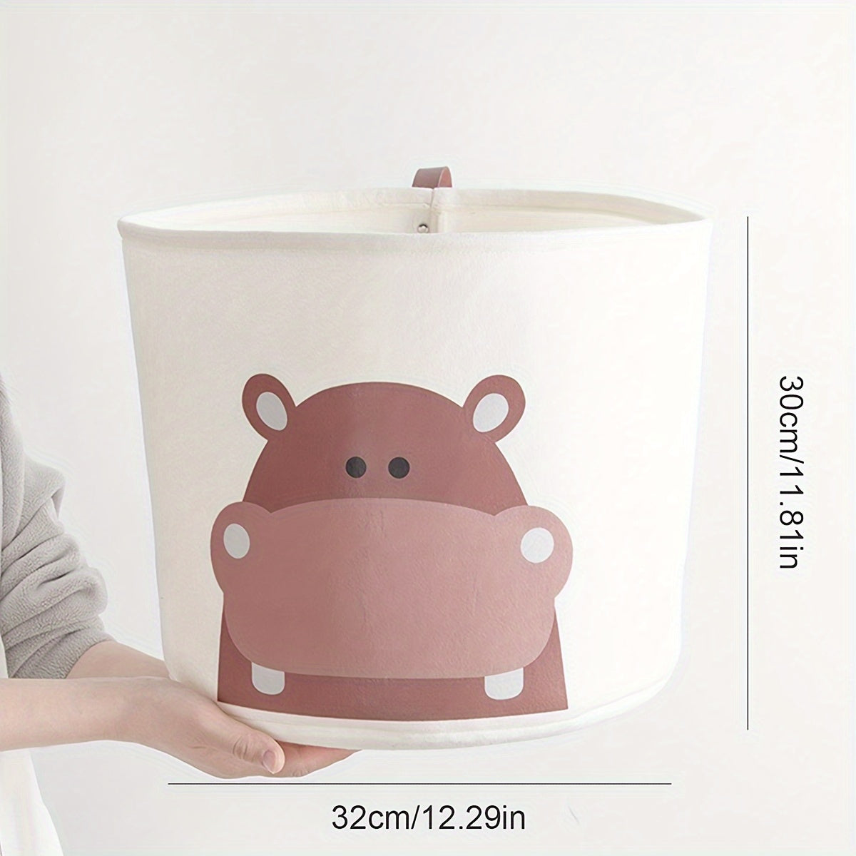 Get organized with this adorable Cartoon Animal Print Felt Storage Basket! Perfect for storing diapers, toys, and miscellaneous items, this polyester organizer bin is a cute and practical addition to any room.