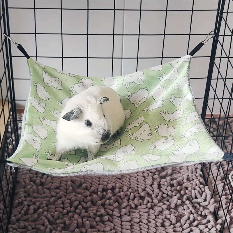 Breathable hammock for small animals, ideal for guinea pigs, rats, hamsters, and ferrets