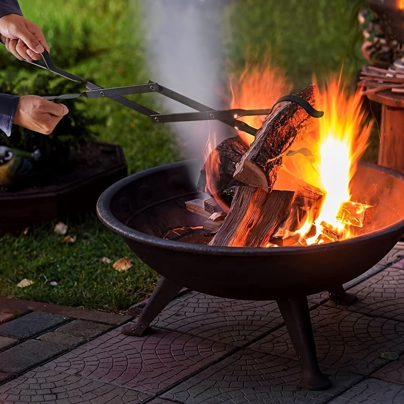 Durable Fireplace Tongs: A sturdy 62.74 cm log grabber made of wrought iron for fire pits, campfires, bonfires, wood stoves, and indoor and outdoor fireplaces. This tool is perfect for handling wood in your wood burning stove or barbecue grill.