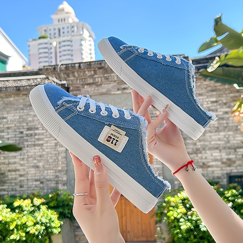 Fashionable solid color platform canvas shoes with a round toe, lace-up design, and breathable slip-on feature, ideal for casual summer wear.