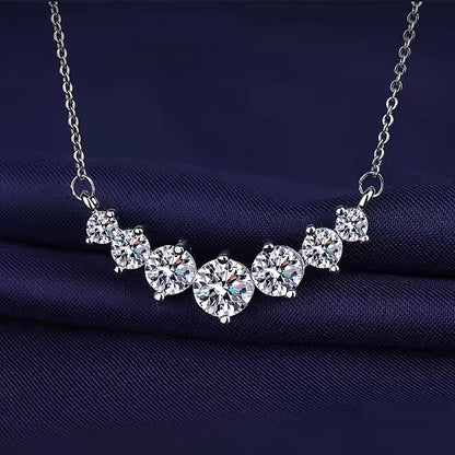 This stunning 925 Sterling Silver Mozambique Diamond Smile Necklace is suitable for both men and women. The couple style collarbone chain is fashionable and versatile, with a trendy luxury niche minimalist classic design. Perfect for your boyfriend or