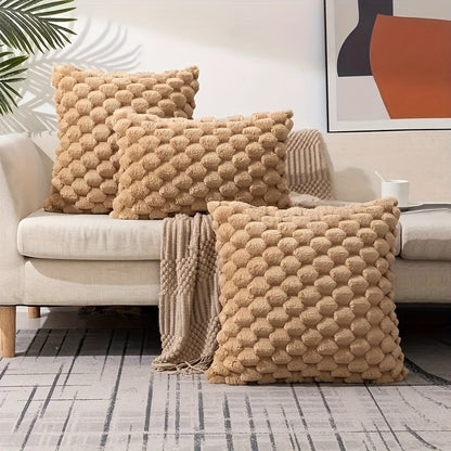 Set of 2 pineapple grid turtle pattern cushion covers in contemporary style, available in two sizes: 17.7x17.7 cm and 50.8x30.48 cm. Made of soft plush fabric, single-sided design. Ideal for adding decorative accents to your home and living room. Note