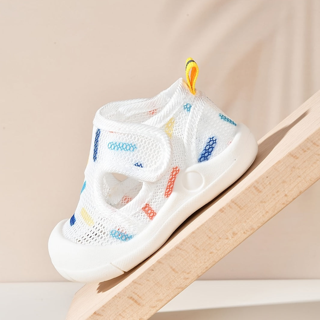 Lightweight, non-slip mesh sandals for infants and toddlers, ideal for summer.