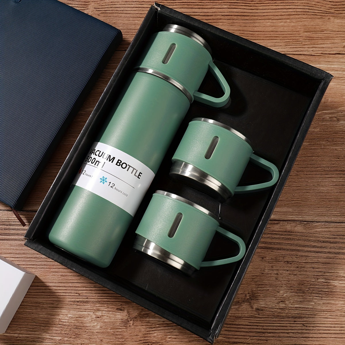 Winter 2024 Thermal Mug set, 500ml, Stainless Steel Insulated Bottle with Cup for Hot and Cold Drinks, ideal for couples and as a gift for parents and grandparents.