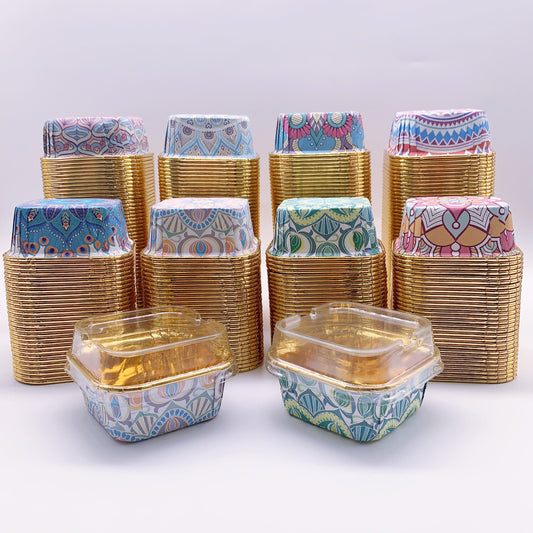 50 pieces of Boho Style Cake Cups made of heat resistant paper. These disposable cupcake molds are perfect for parties, weddings, birthdays, and Christmas. They also come in oil proof paper cups, with optional lids available.