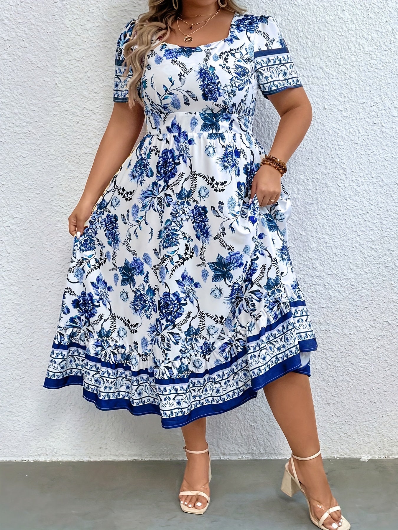 Floral Print Ruffle Hem Plus Size Dress, Casual Short Sleeve for Spring & Summer