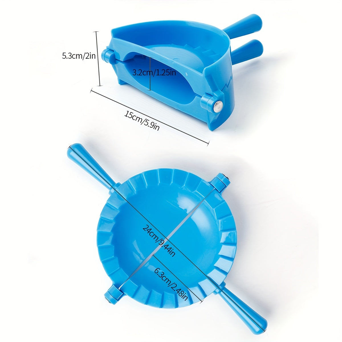 1 piece or 4 pieces of Dumpling Mold made of plastic. These manual Dumpling Makers also double as Dumpling Wrappers and Empanada Makers, making them versatile Kitchen Gadgets and Accessories.