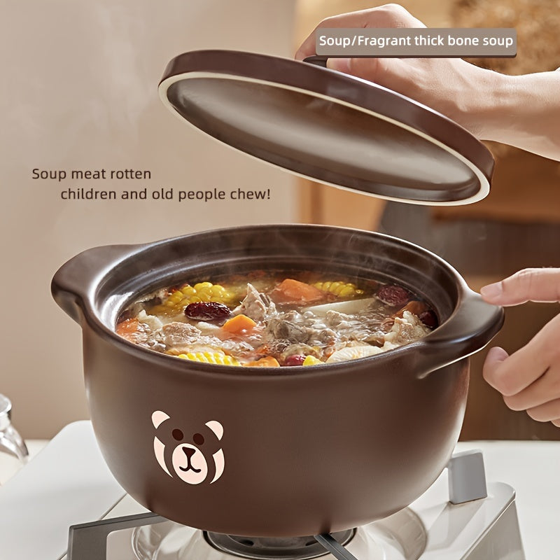 Large capacity 4.5 L non-stick cookware with lid, free from harmful toxins PTFE and PFOA. Features a heat-resistant handle and quick boil steamer. Compatible with all burners, this quick cooker is perfect for a variety of cooking tasks. Multi-functional