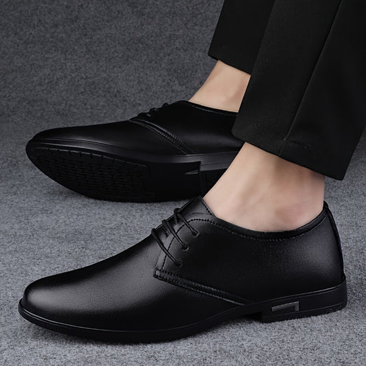 Classic lace-up dress shoes for men in a minimalist business style, suitable for all seasons. Featuring a solid color, round toe, low top design with microfiber synthetic upper, fabric