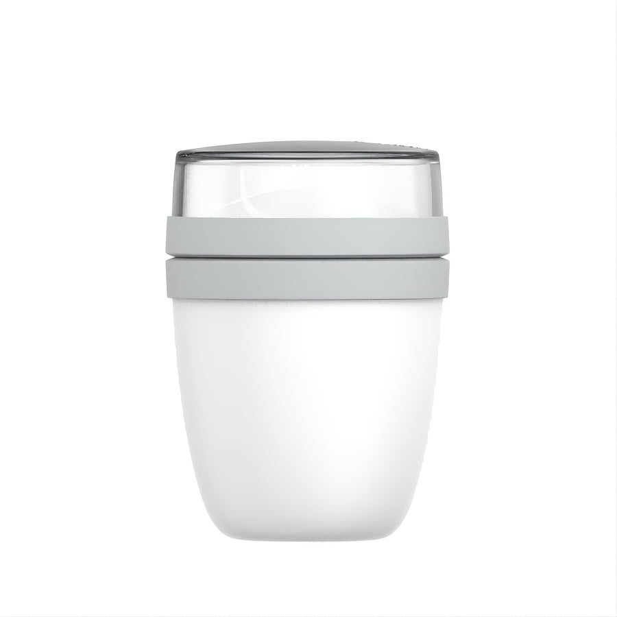 23.6oz portable breakfast cup with lid for on-the-go meals. Features oatmeal and yogurt divider, ideal for salad, cereal, or oatmeal lunches. 700ml capacity.