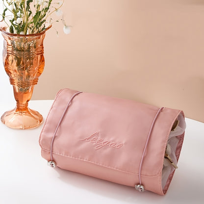 Large capacity cosmetic bag that is multifunctional and fashionable, with waterproof and washable features, including a mesh bag.