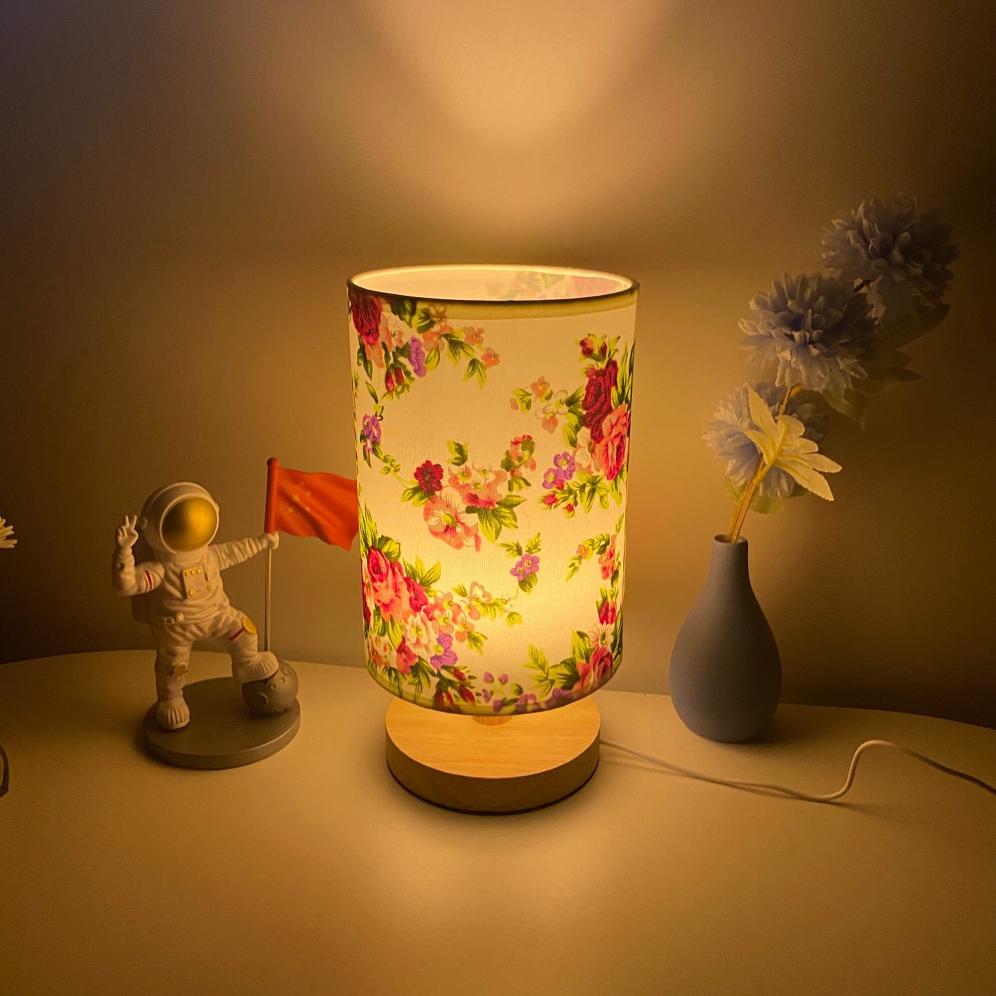 1 piece Flower Print Bedroom Bedside Table Lamp made of solid wood with nightstand feature.