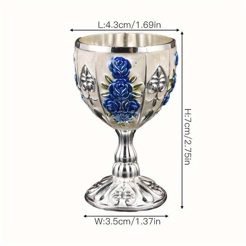 Small golden wine glass, high-footed wine glass, golden cup, banquet wine glass, tea water cup, holy water cup, wine accessories, decorative ornaments.