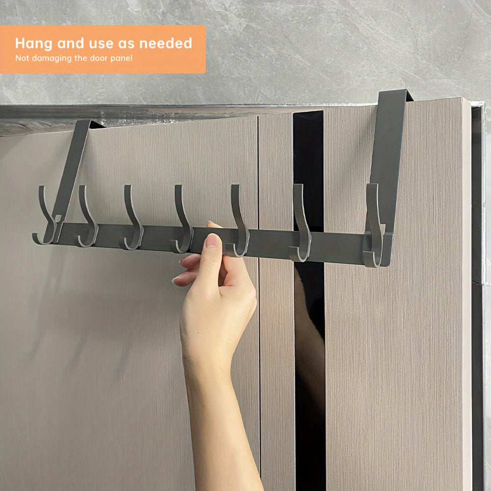 Идеально подходит для праздничных подарков, крючок MUSURJOY Heavy-Duty Aluminum Over-the-Door Hook имеет стильное хромированное покрытие и многофункциональный дизайн, что делает его идеальным для использования в ванной, кухне, гостиной и спальне.