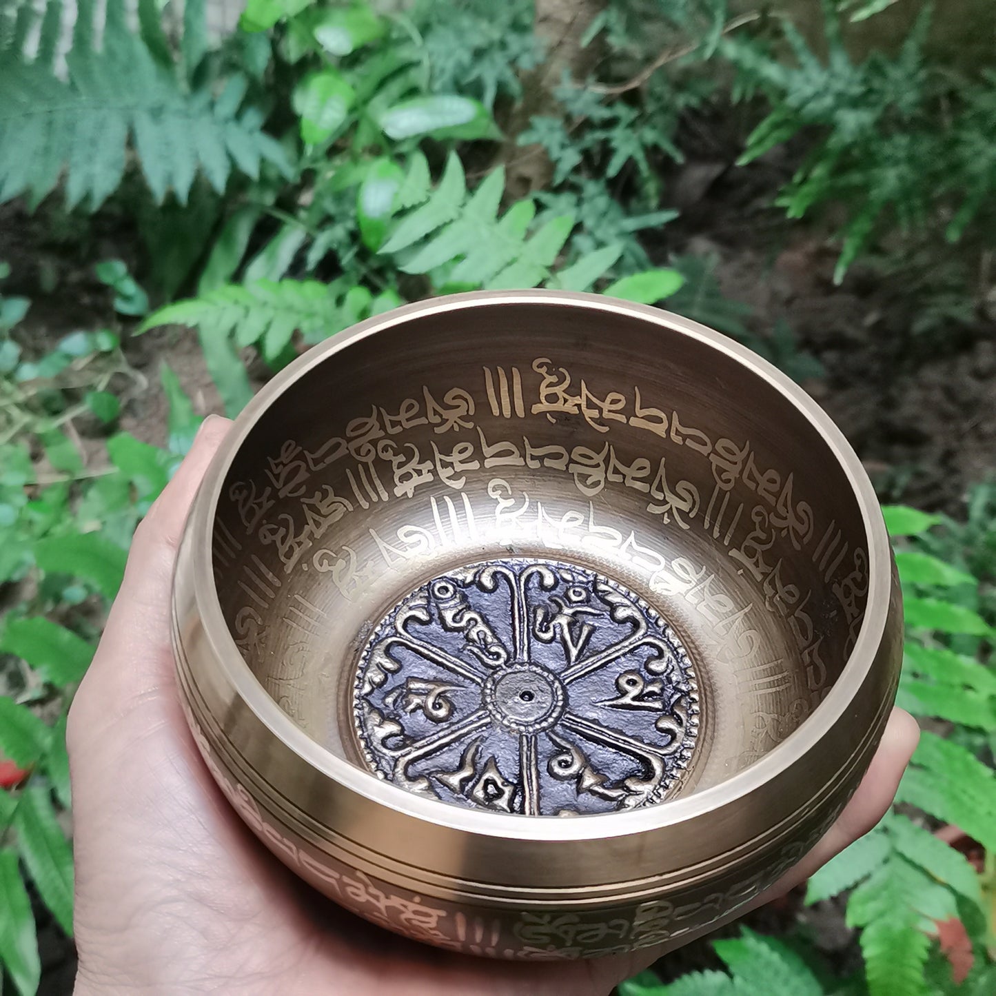 Nepal Chakra Bronze Metal Singing Bowl, 12cm with Leather Mallet, No Case/Bag