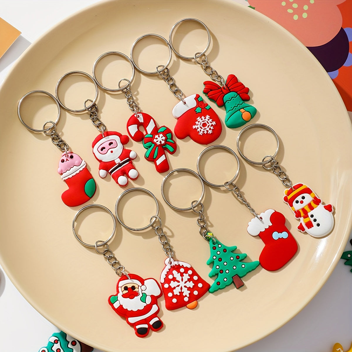 Christmas Keychain Set with 46 Pieces, featuring Santa, Snowman, Christmas Tree, and other Cartoon Characters. Made of PVC, Round Shape with Ring Buckle. Festive Decor for Car Keys and Gifts.