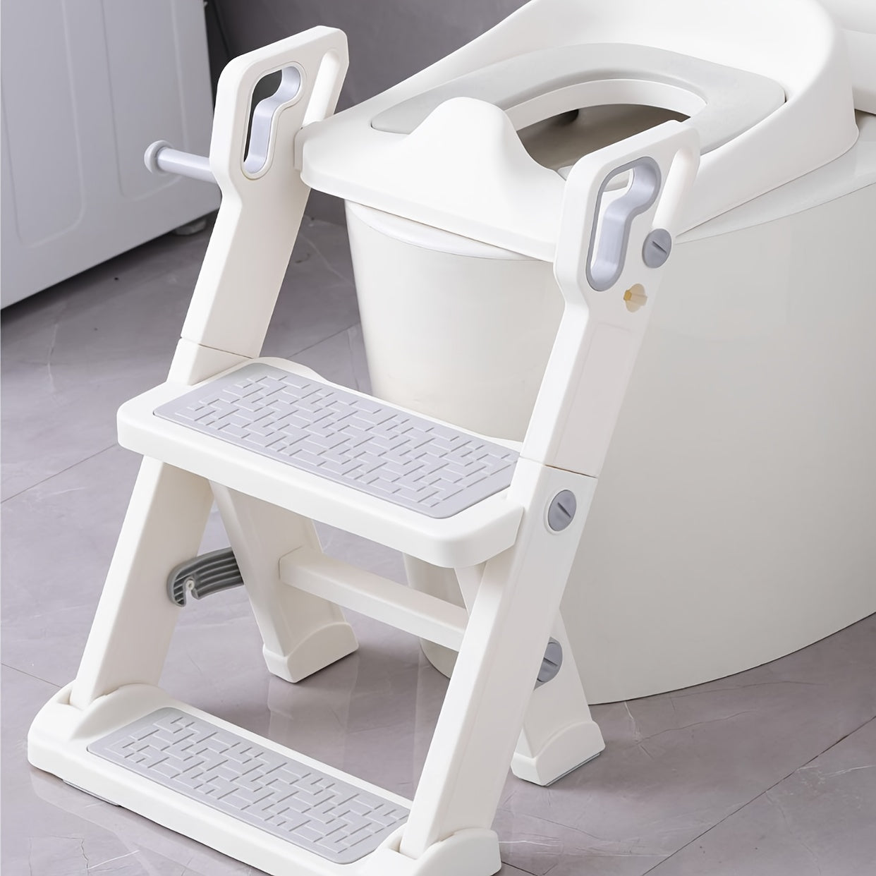 This 2-in-1 Children's Toilet Training Seat can also be used as a Foldable Step Toilet and Footstool for the home.