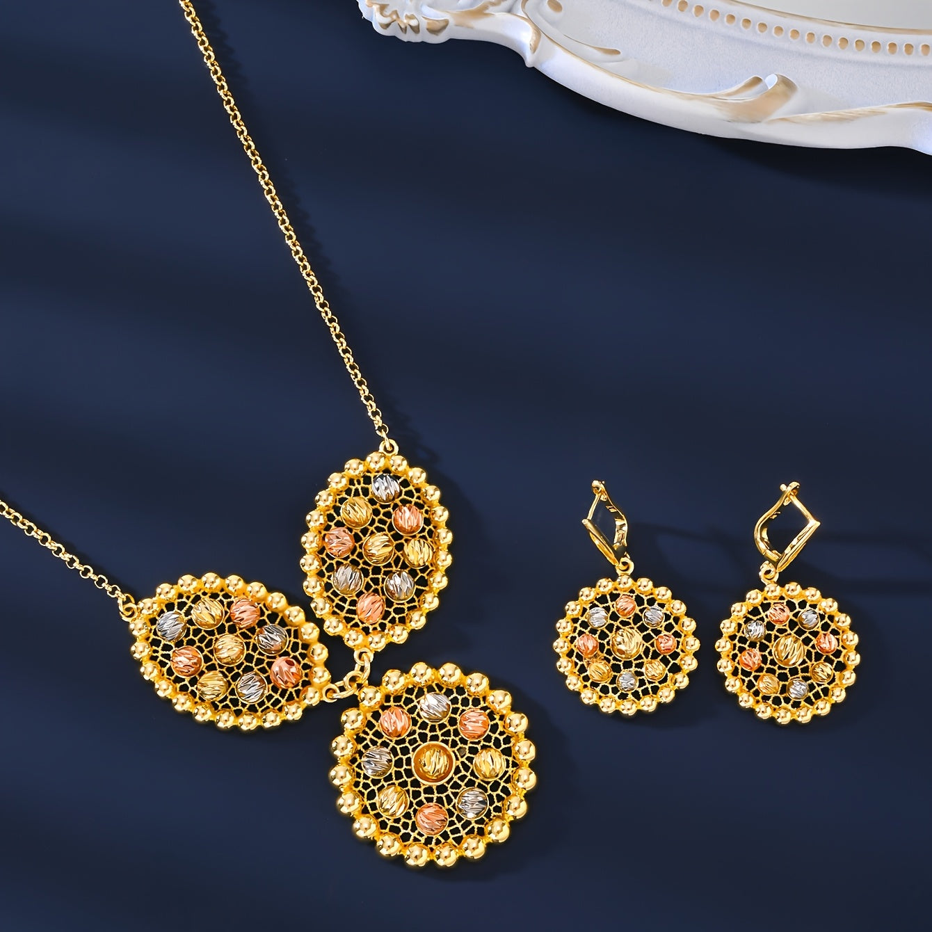 Luxurious MEIZ jewelry set featuring 18K gold-plated pieces in Bohemian and Arabian styles. Set includes necklace, earrings, ring, and bracelet all made with high-quality copper. Versatile for daily wear or gifting, perfect for Ramadan and all seasons.