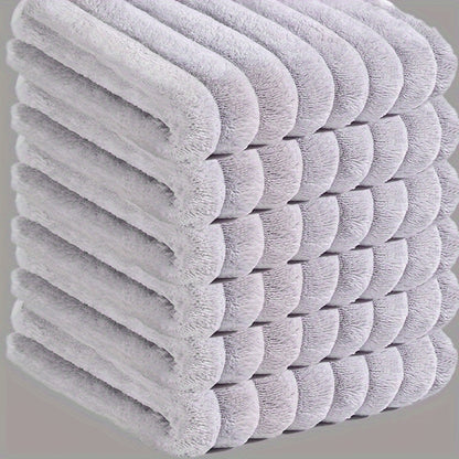 6 luxurious and absorbent shower towels that are lint-free, fade-resistant, and perfect for both men and women. Ideal for daily use in the bathroom and at home.