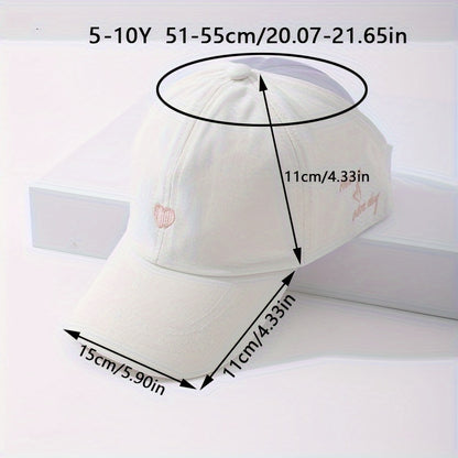 Youngsters' sun protection baseball cap made of 100% polyester with heart pattern, snap closure, and ponytail opening. Suitable for ages 5-10 for daily and casual wear in spring/summer